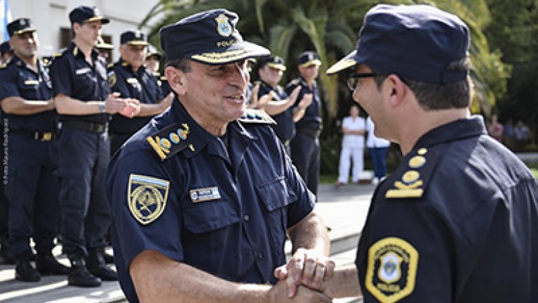Aumento salarial para el personal de las Policías de la Provincia de ...