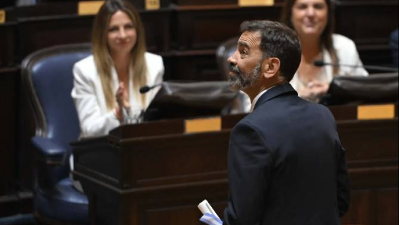 Para Juan Osaba el gobernador Kicillof "espanta cada peso con impuestos récord"