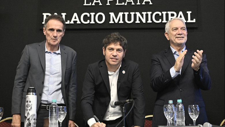 Kicillof habilitó un acueducto para garantizar el agua potable