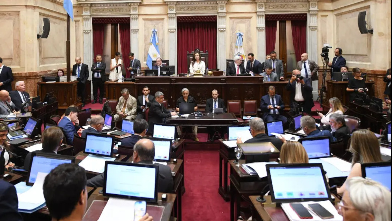 Todos los cambios de la reforma laboral que debate el Congreso
