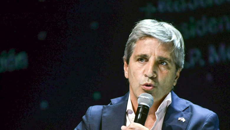 Caputo cruzó a Kicillof: “Solo puede ser tomado en serio por un grupo de fanáticos”