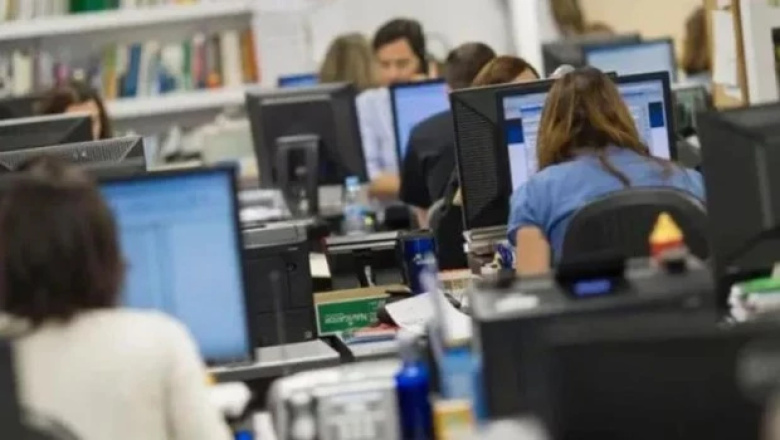 En qué organismos estatales se redujeron más empleos públicos