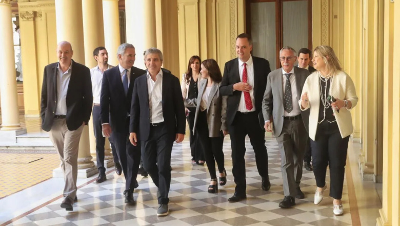 El Gobierno le puso fecha a la reducción de los gastos corrientes y de capital de cada ministerio