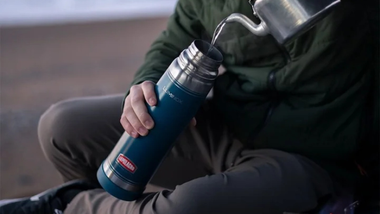 Industrias que echan empleados y se dedican a importar productos