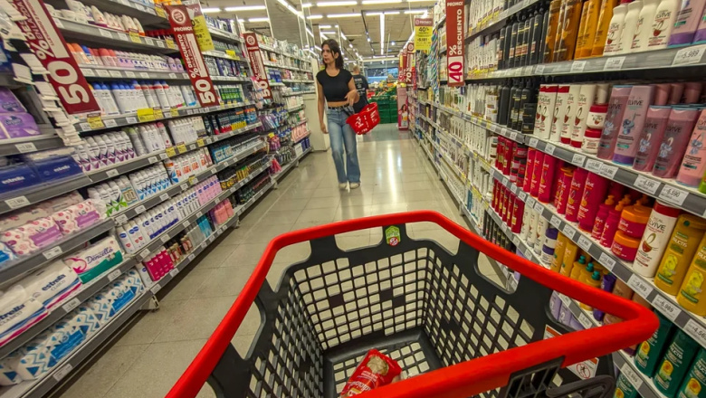 La inflación de abril fue de 2,6%, acumuló 32,4% en doce meses y 12,3% en lo que va del año