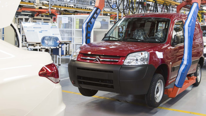 Una importante automotriz francesa deja de producir autos en Argentina