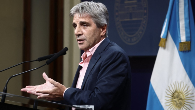El Gobierno no liberó pesos y consiguió otros US$350 millones para pagar la deuda