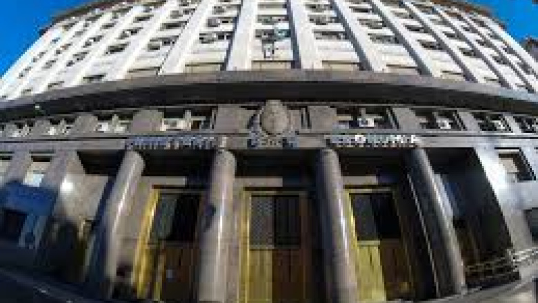 Economía recompró US$781 millones en Letras del Tesoro Intransferibles al BCRA