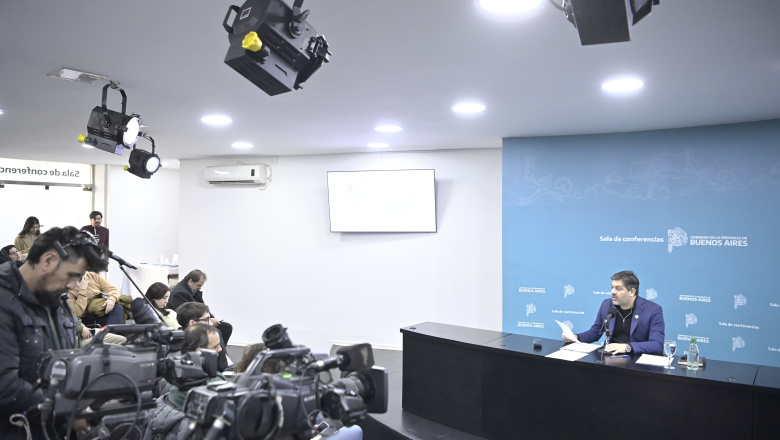 El ministro de Gobierno Carlos Bianco brindó una conferencia de prensa semanal