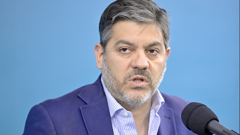 Bianco vinculó la violencia en las escuelas con Milei: “Vivimos en un clima de agresividad”