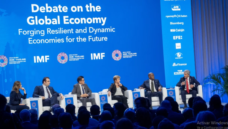 Caputo, con visión optimista en el FMI: “La gente está valorando los datos reales”