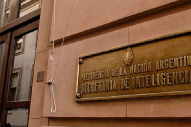 La Libertad Avanza busca votos para blindar el DNU de reforma de la ley de Inteligencia