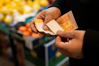 Indec: la inflación de enero fue de 2,9 por ciento y acumuló 32,4% en doce meses