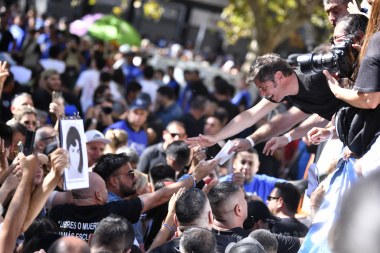 Kicillof participó de la marcha por el Día Nacional de la Memoria por la Verdad y la Justicia