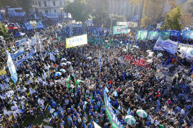 La CGT llamó a ponerle “un límite" al Gobierno de Milei en la marcha por el Día del Trabajador
