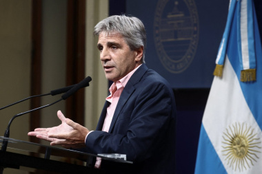 El Gobierno no liberó pesos y consiguió otros US$350 millones para pagar la deuda