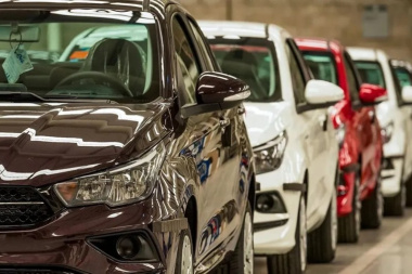 La venta de autos 0km cayó 25,6% interanual en mayo y sumó el segundo declive seguido