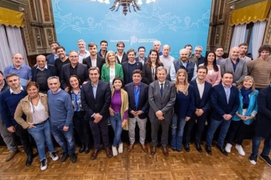 Los candidatos locales intuyen que se aproxima una elección donde hay otras prioridades y grandes desafíos