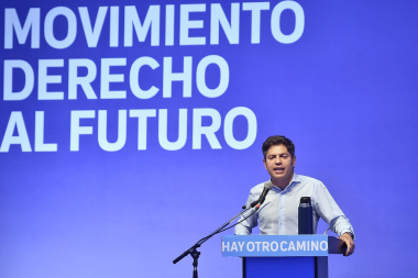 Tras lanzarse como candidato, Kicillof pide construir una “alternativa política amplia” para derrotar a Milei
