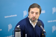 Conferencia del ministro Carlos Bianco acompañado por los funcionarios Nicolás Kreplak y Federico Agüero
