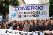 El empleo registrado se desplomó: hay 41.000 puestos menos en un año