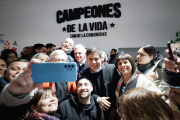 Todos hablan de “temas nacionales” pero nadie descuida la conversación bonaerense de cara a 2027