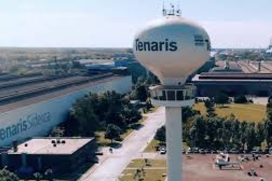 El costo bonaerense de la guerra de titanes entre Bulgheroni, Rocca y Milei